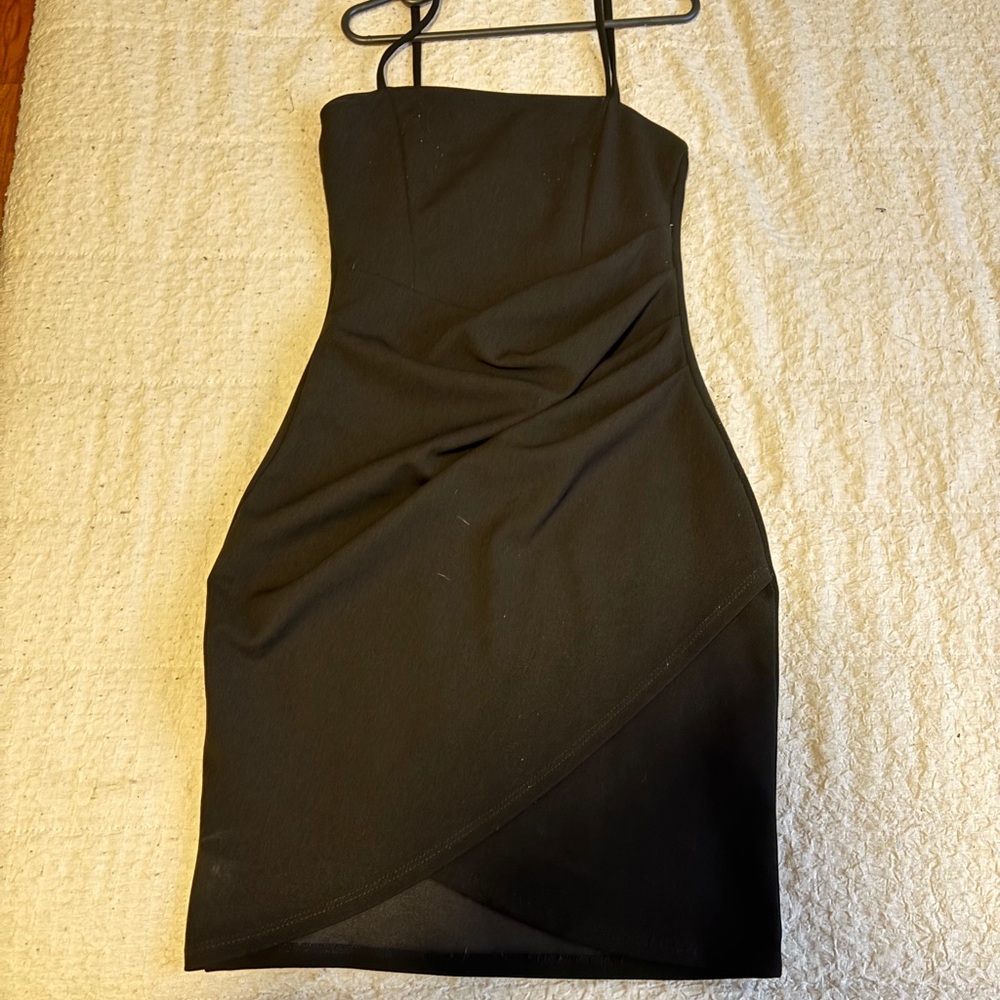 Elegant Black Strapless Dress